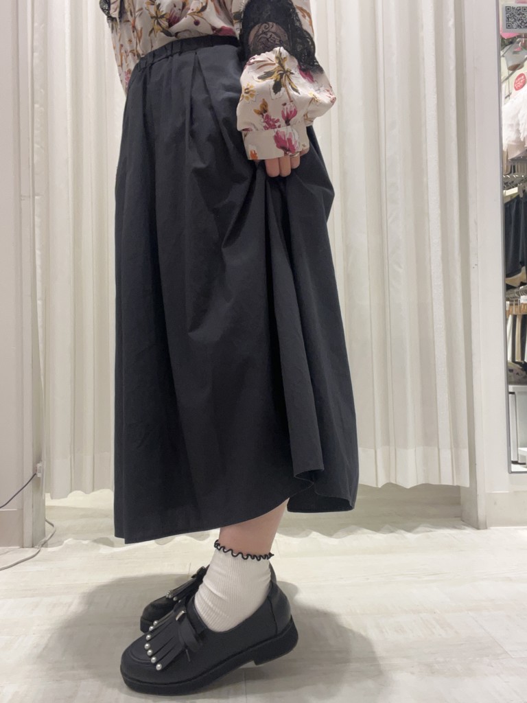 ナイガイセレクトモール｜靴下＆レッグウェアの仕入れ・卸売
