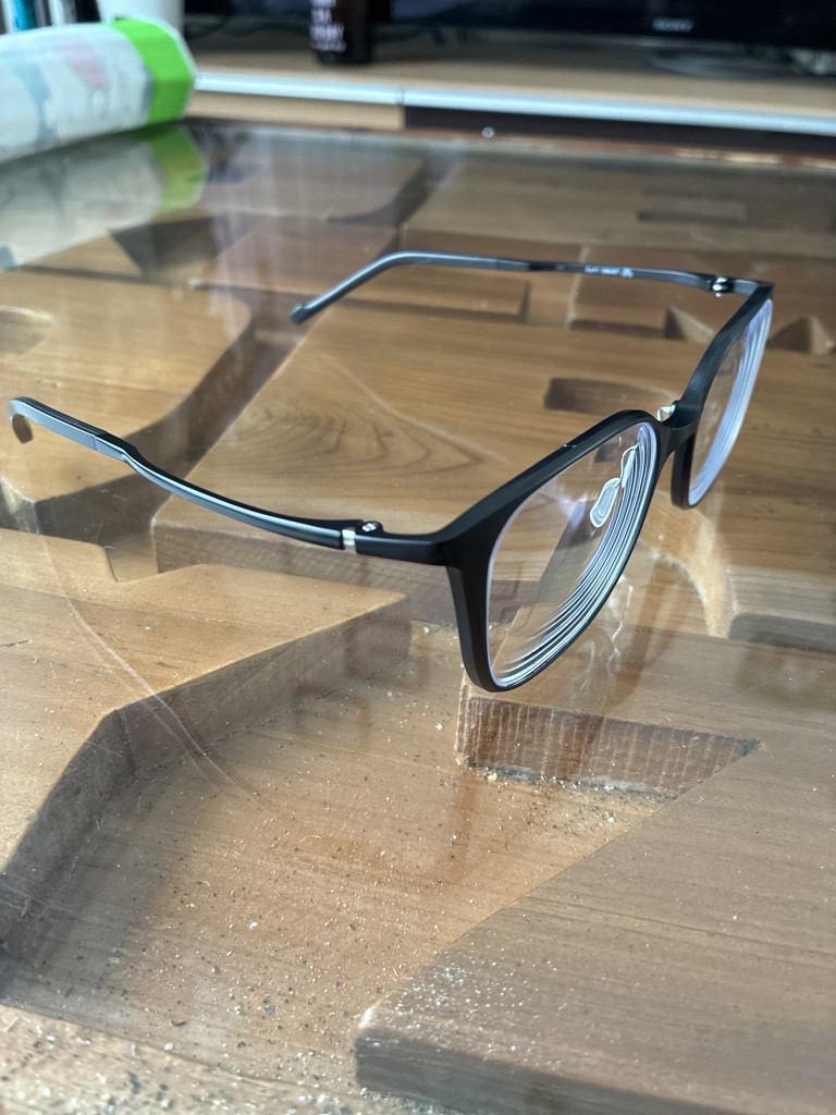アウトレット価格][Begin特集商品]軽くてしなやかな Zoff SMART Skinny