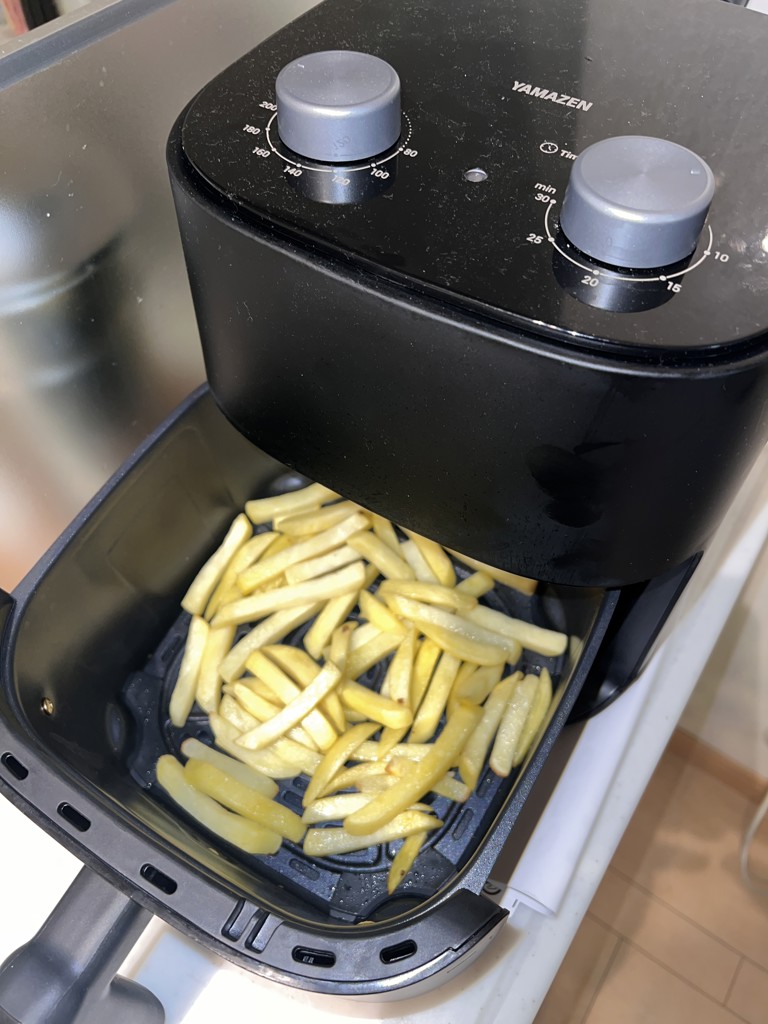 エアフライヤー ノンフライヤー 4.5L 大容量 油なし YAH-AC120(B) 山善