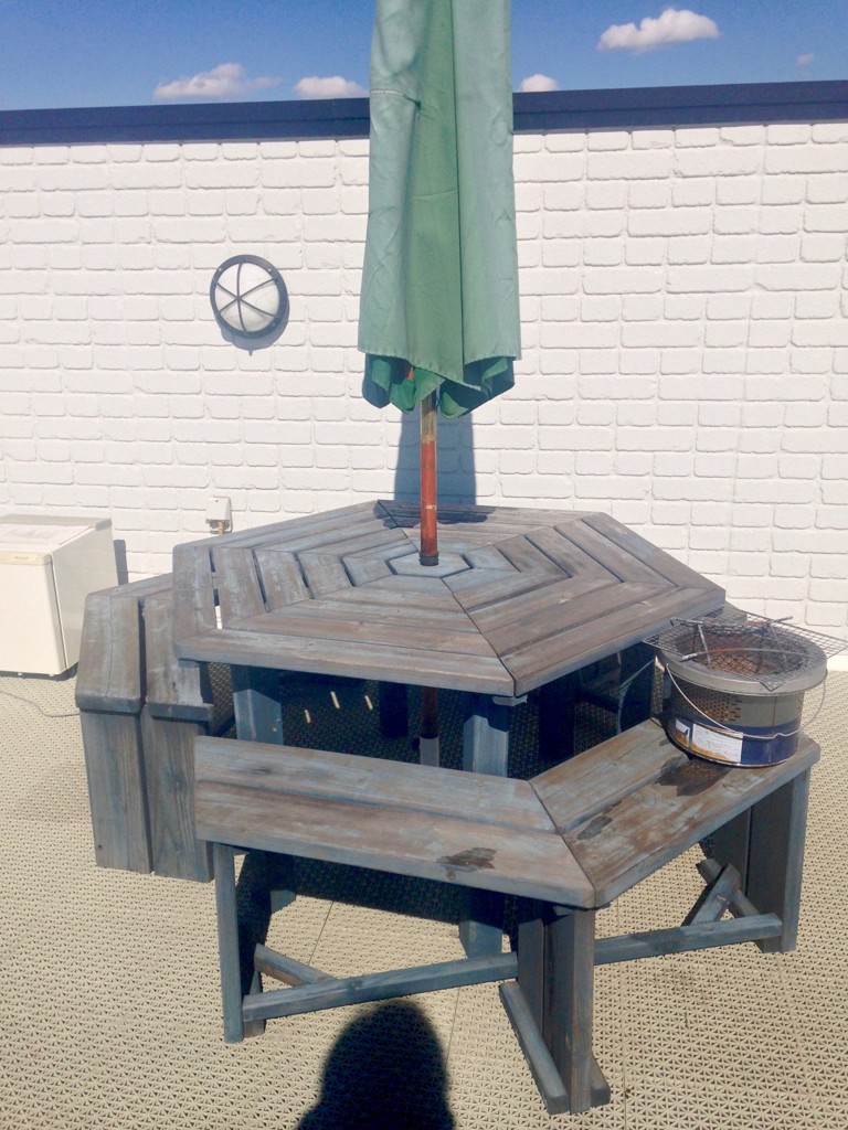 ガーデン テーブル セット BBQ仕様 4点 HXT-135SBR2 | 山善ビズコム