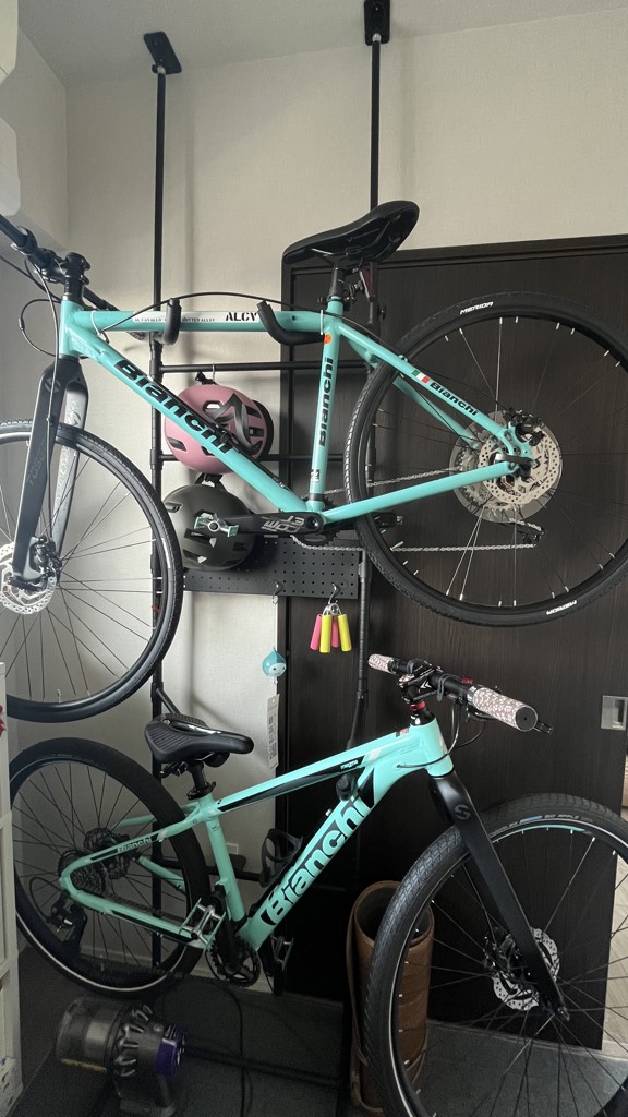 突っ張り 自転車 スタンド ラック 幅62.5 奥行43.5 高さ202-262cm