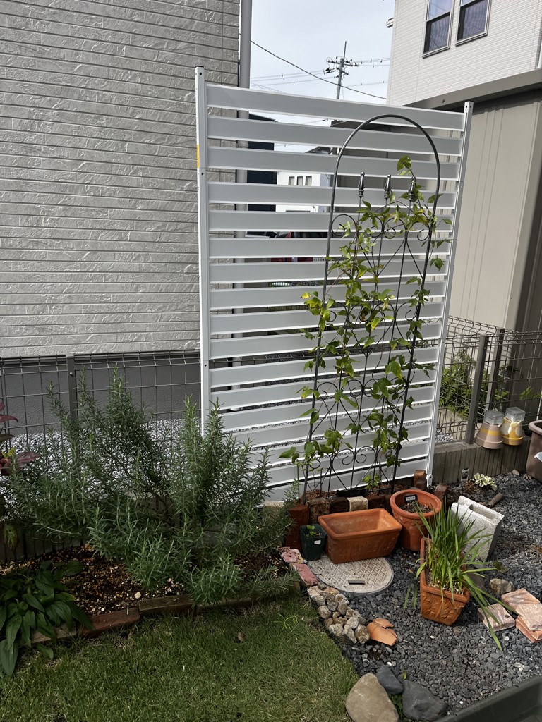 アルミボーダーフェンス(幅120高さ180) KABF-1218 | 山善ビズコム