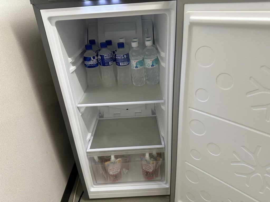 飲める氷が作れる冷凍庫 93L コールドマジック 霜取り不要 ファン式