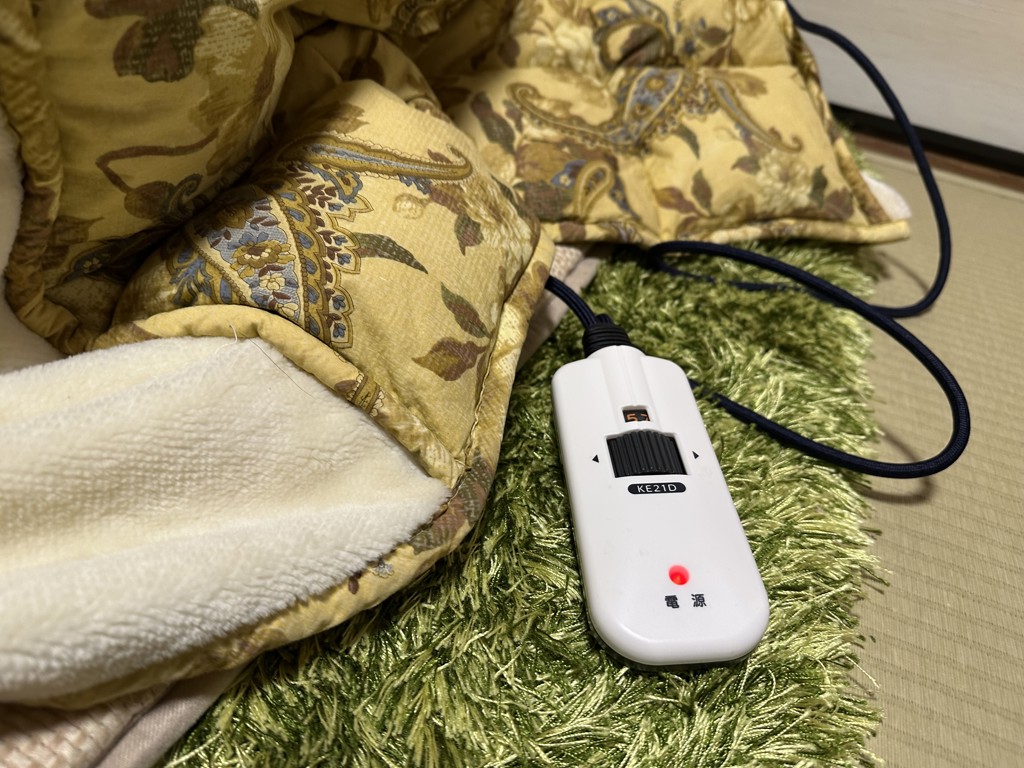 こたつ フラットヒーター 75×75cm 正方形 ESK-MDN758(B)山善 こたつ フラットヒーター 75×75cm 正方形 ESK-MDN758 山善
