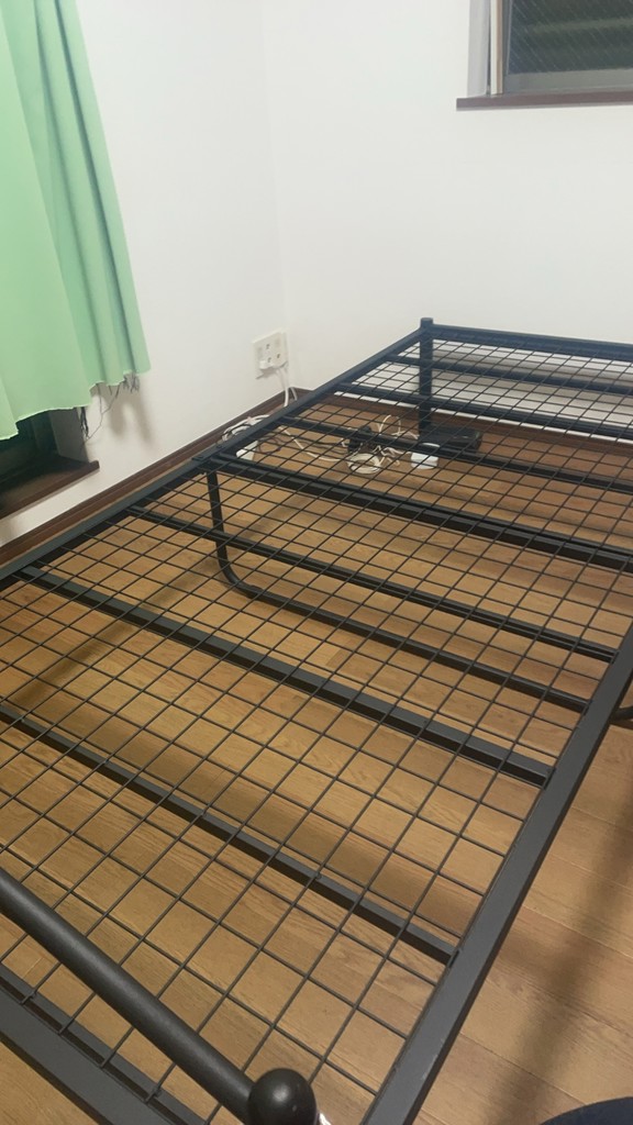 ヘッドペース　片山産業製 販売終了】パイプベッド スチールメッシュ シングル 2口