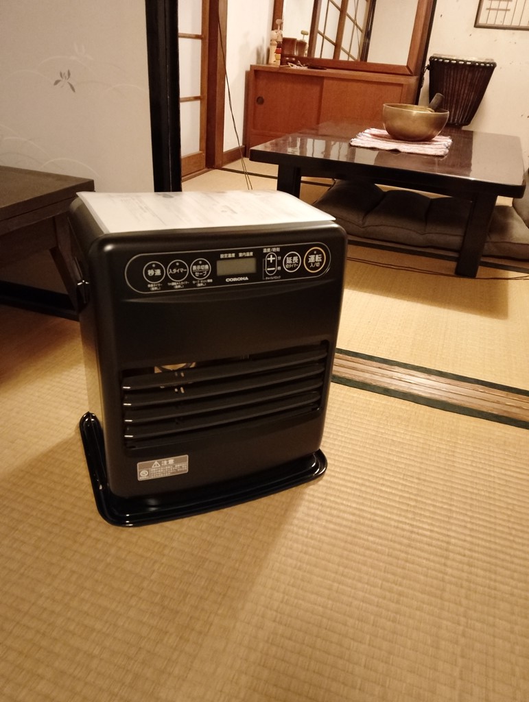 石油ファンヒーター G32シリーズ FH-G32YA5 CORONA | 山善ビズコム