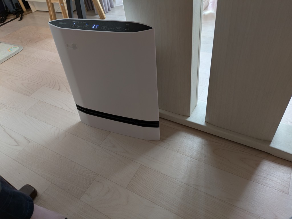 大風量スリムセラミックファンヒーター パネル型 温度センサー/人感