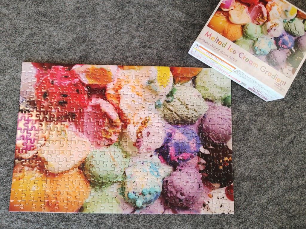 EPO-26-356s Brittany Wright Melted Ice Cream Gradient (メルテッド