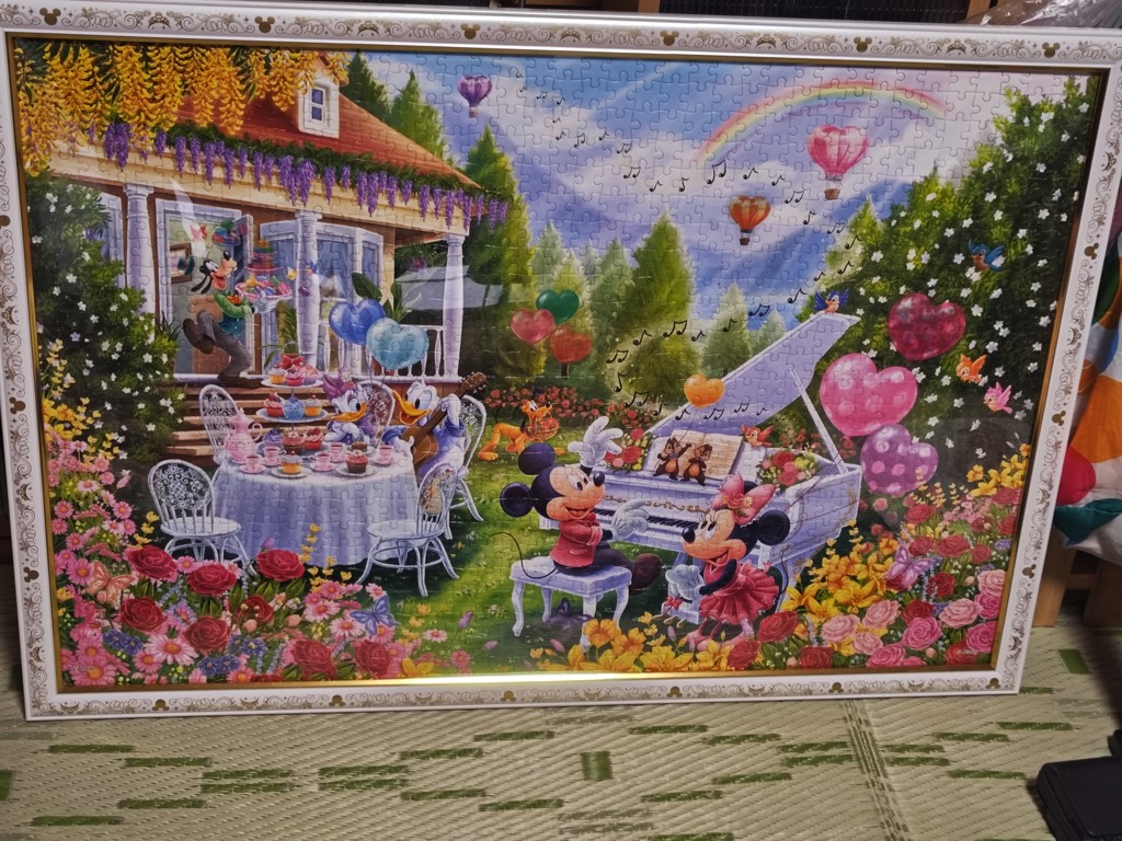 ミッキーのジグソーパズル　1000ピース 楽天市場】ジグソーパズル 1000ピース Mickey&Friends Melody of Love
