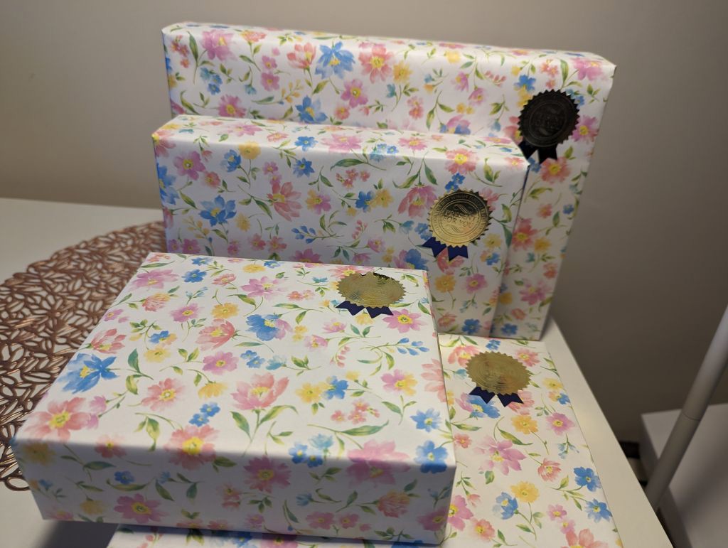 【未開封品】アポロ社　ジグソーパズル　Ruth Mayer セントアンドリュース アポロ社 500ピース ジグソーパズル リサとガスパール うれしい