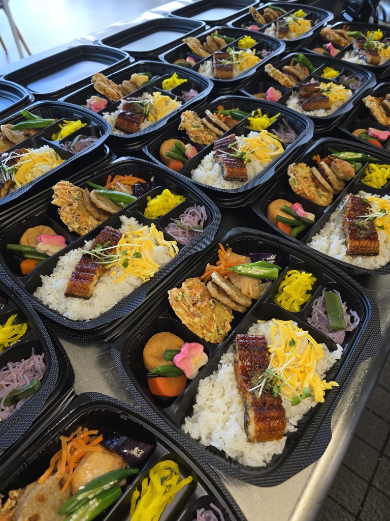 リスパック 弁当容器 バイオデリカ シェルBOX 80-1 黒 25枚/袋