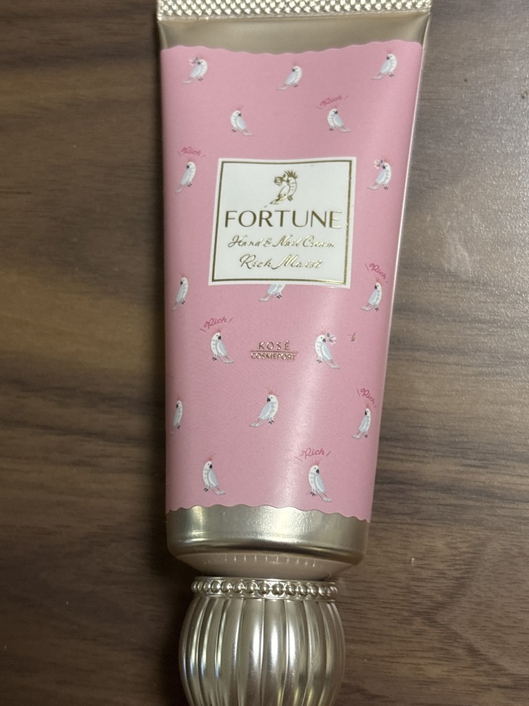 フォーチュン フレグランス モイスト ハンドクリーム