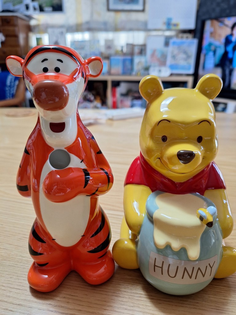 オンラインストア限定】貯金箱/ディズニーコレクション・Winnie the