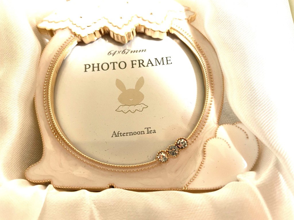 Afternoon Tea 猫型フォトフレーム - メルカリ