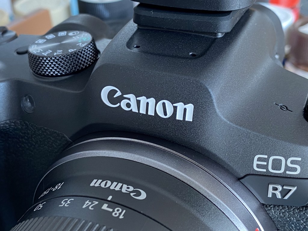 新品】(キヤノン) Canon EOS R7 高倍率ズームレンズキット