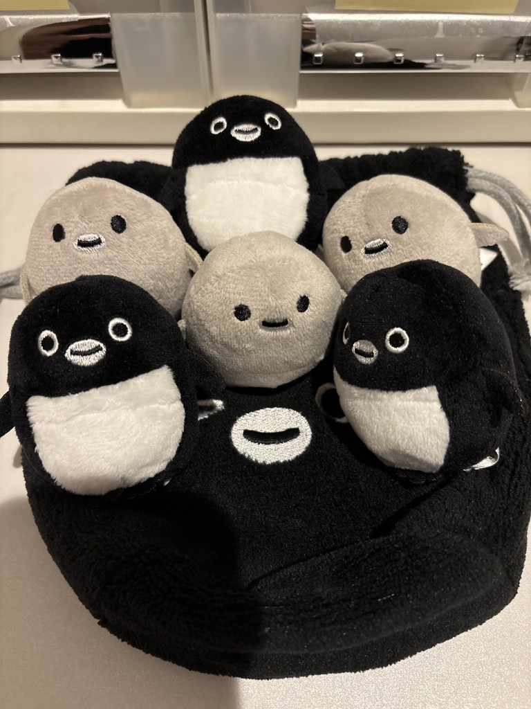 2026年2月入荷予定】Suicaのペンギン お手玉ぬいぐるみセット