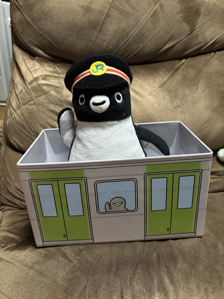 入荷時期未定】Suicaのペンギン 運転士さんぬいぐるみ（山手線BOX