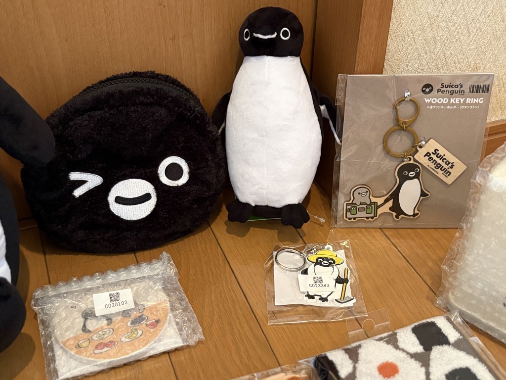 Suicaのペンギン】Suicaのペンギン2連ウッドキーホルダー