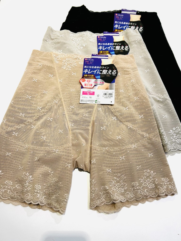 満足 ： メリハリサポート】 ショーツ 無地 レース 3分丈 お腹