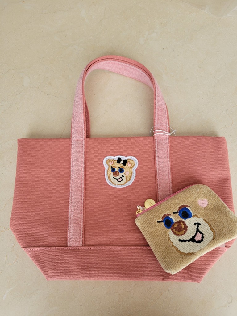 ドアップテディガール L字ポーチ L/DUG-243231(ベージュ): LOVERARY BY