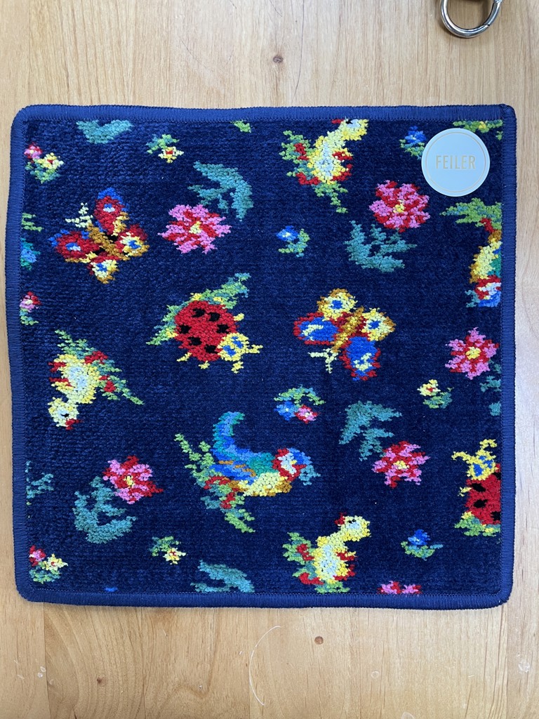 今日の超目玉】 新品 familiar(ファミリア)×FEILER(フェイラー