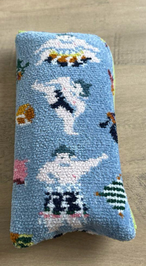 新品・未開封★ラブラリーバイフェイラー　ハッケヨイ　メガネポーチ ハッケヨイ メガネポーチ L/HAK-253105(ライトブルー): LOVERARY