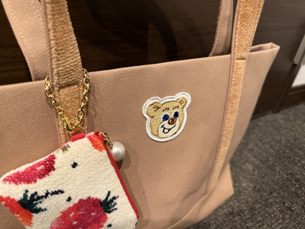 ストロベリードット キー&カードポーチ L/STD-223012(ネイビー