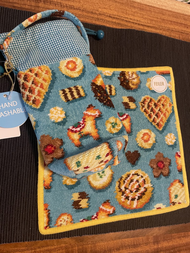 極美品 FEILER フィーカタイム ボトルポーチ ギンガムチェック 新品FEILER フィーカタイム ボトルポーチ ポーチ2点セット - メルカリ