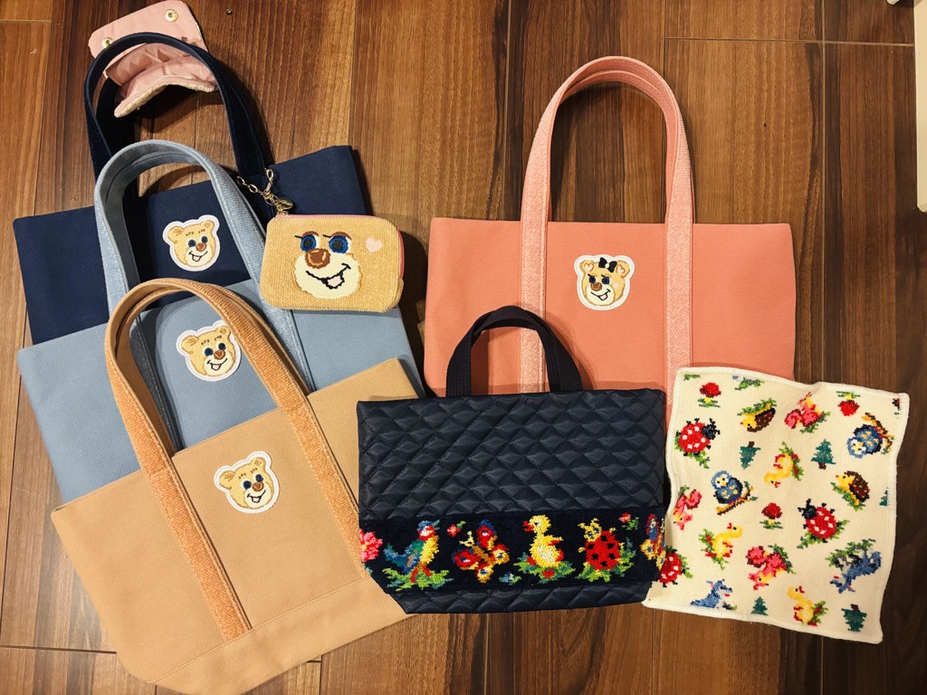 ⭐️はな⭐️FEILER ハイジ　バックインミニバッグ ハイジ バッグインミニバッグ HE-241377(ネイビー): FEILER