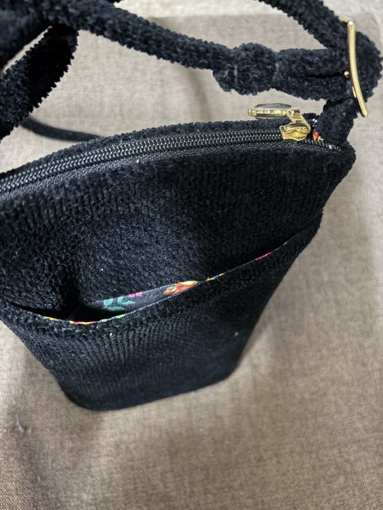 ハイジ ミニショルダーバッグ HE-260295（WEB限定）(ブラック): FEILER