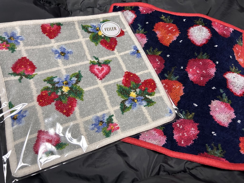 ストロベリーフィールドプティ ハンカチ（WEB限定）(ペールピンク