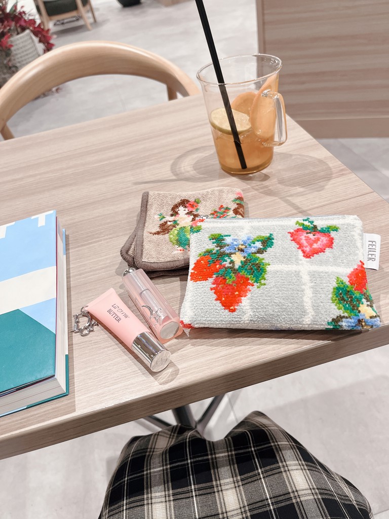 ストロベリーフィールドプティ ティッシュポーチ SFP-231038