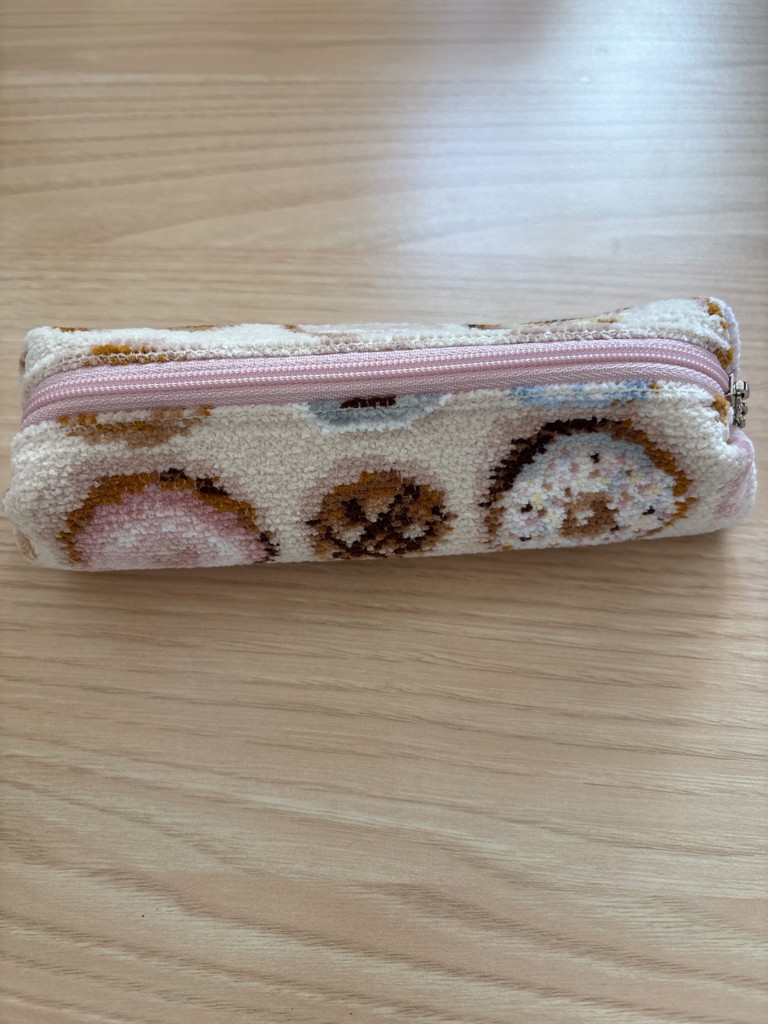 モグモグドーナツ ペンケース L/MOG-243166(ベージュ): LOVERARY BY