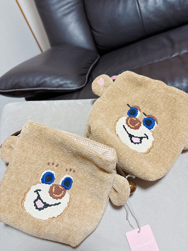 ラブラリー❣️ドアップテディ❣️耳付き巾着❣️新品タグ付❗️完売品 FEILER - ラブラリー フェイラー ドアップテディガール くま 耳
