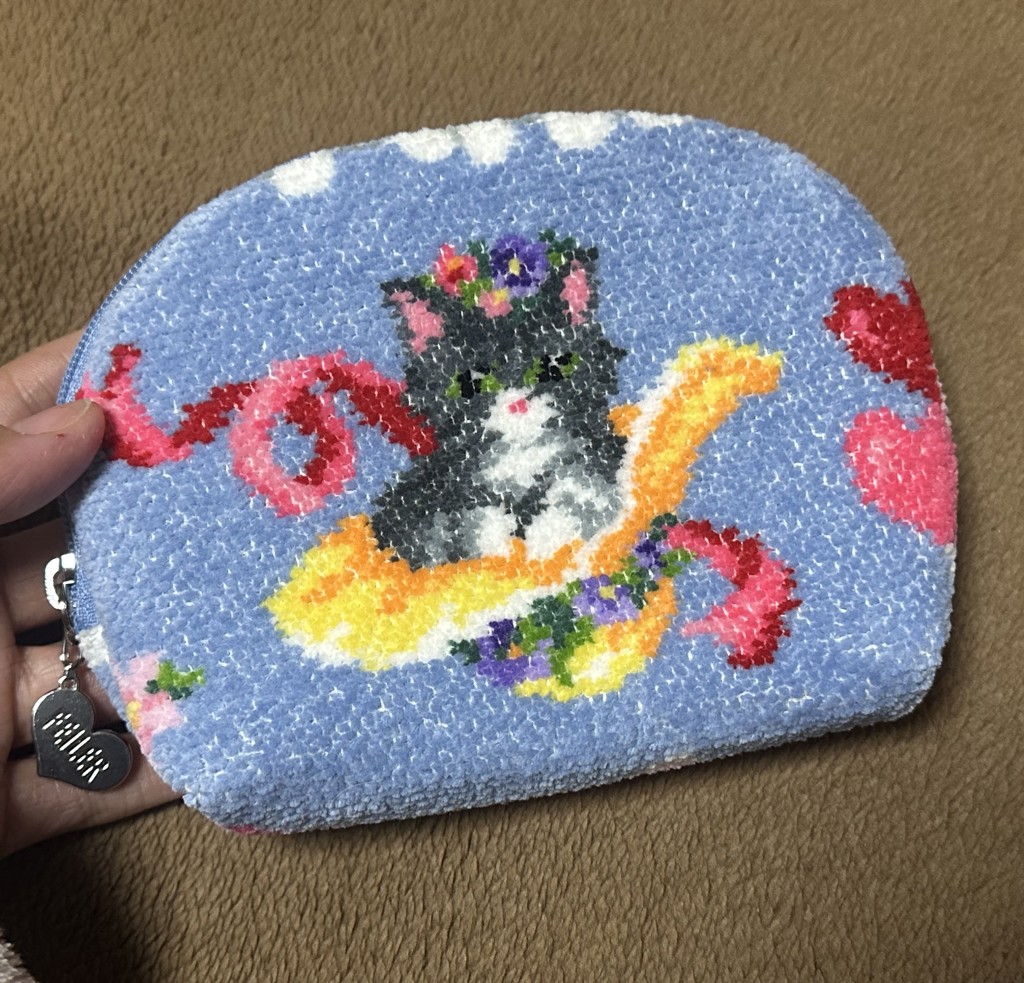 モンプティシャ ポーチ MCH-260373(ライトブルー): FEILER｜フェイラー