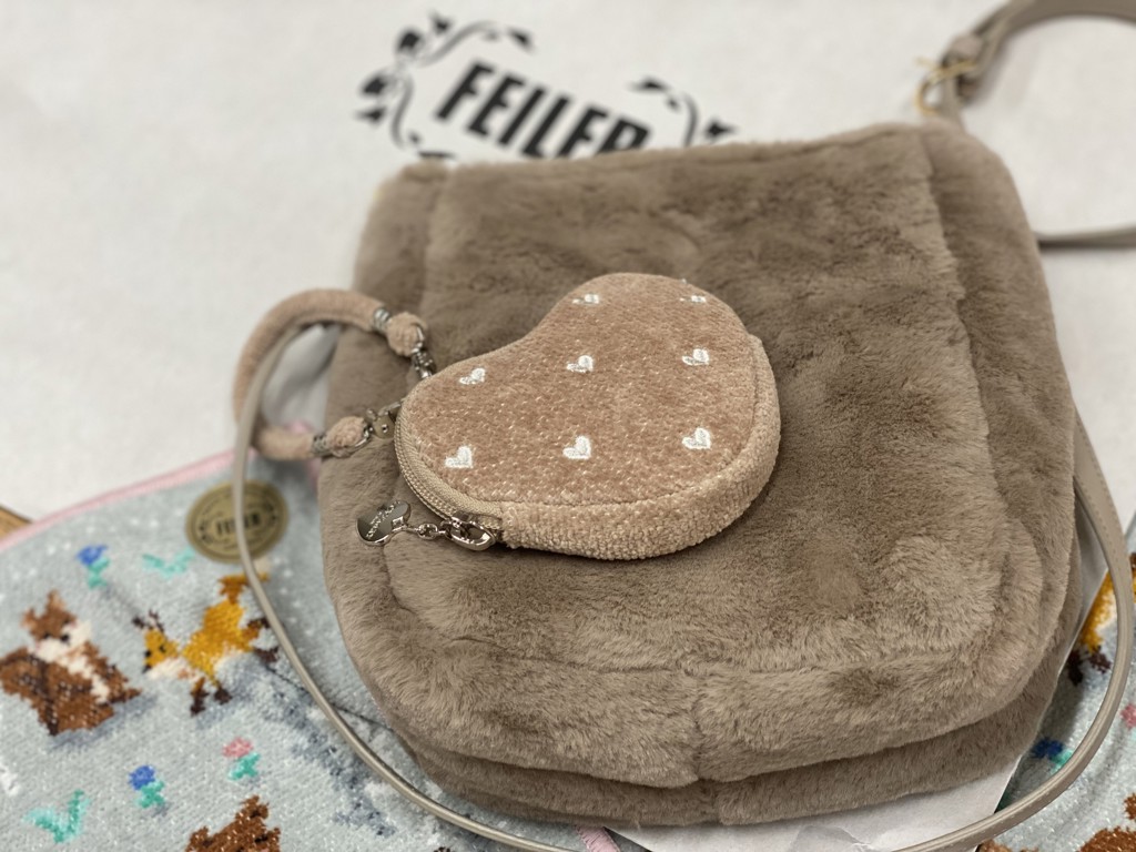 新品未使用】FEILERラブラリー☆ラブラリーハート☆バッグ☆グレー