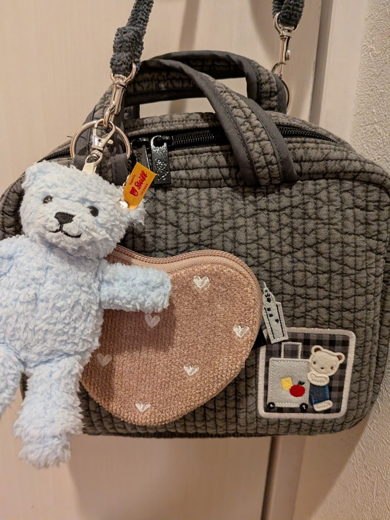 ラブラリーハート ハート型ポーチ L/LRH-257148(グレー): LOVERARY BY