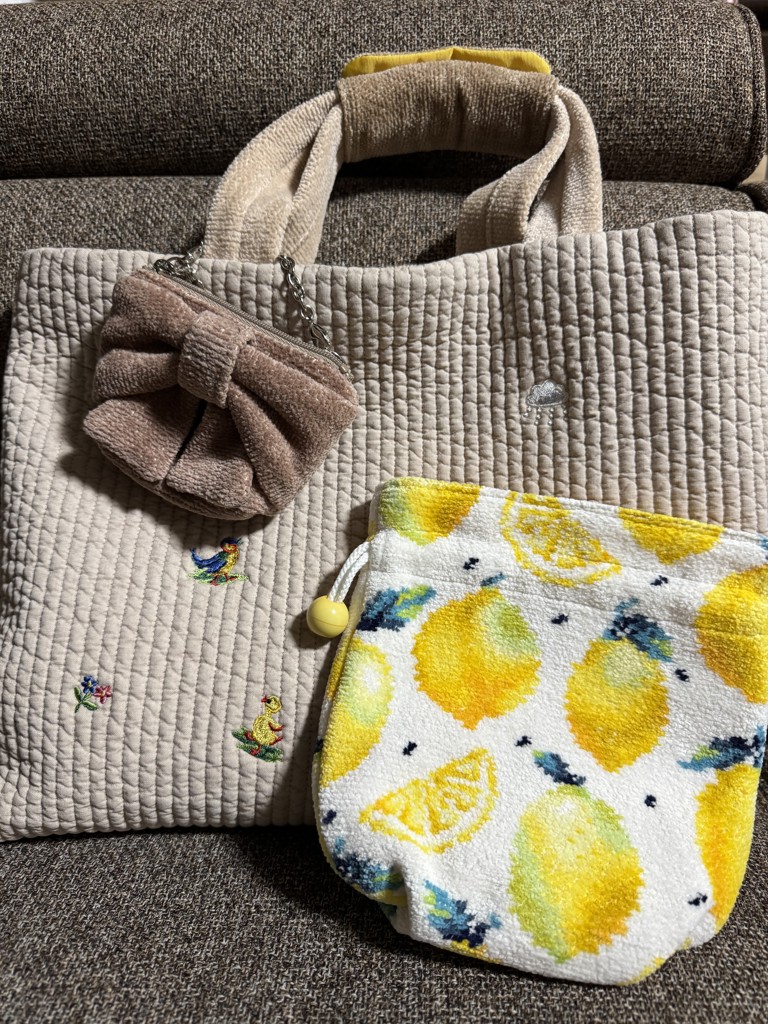 レモンドット 巾着 L/LDO-257349(ホワイト): LOVERARY BY FEILER