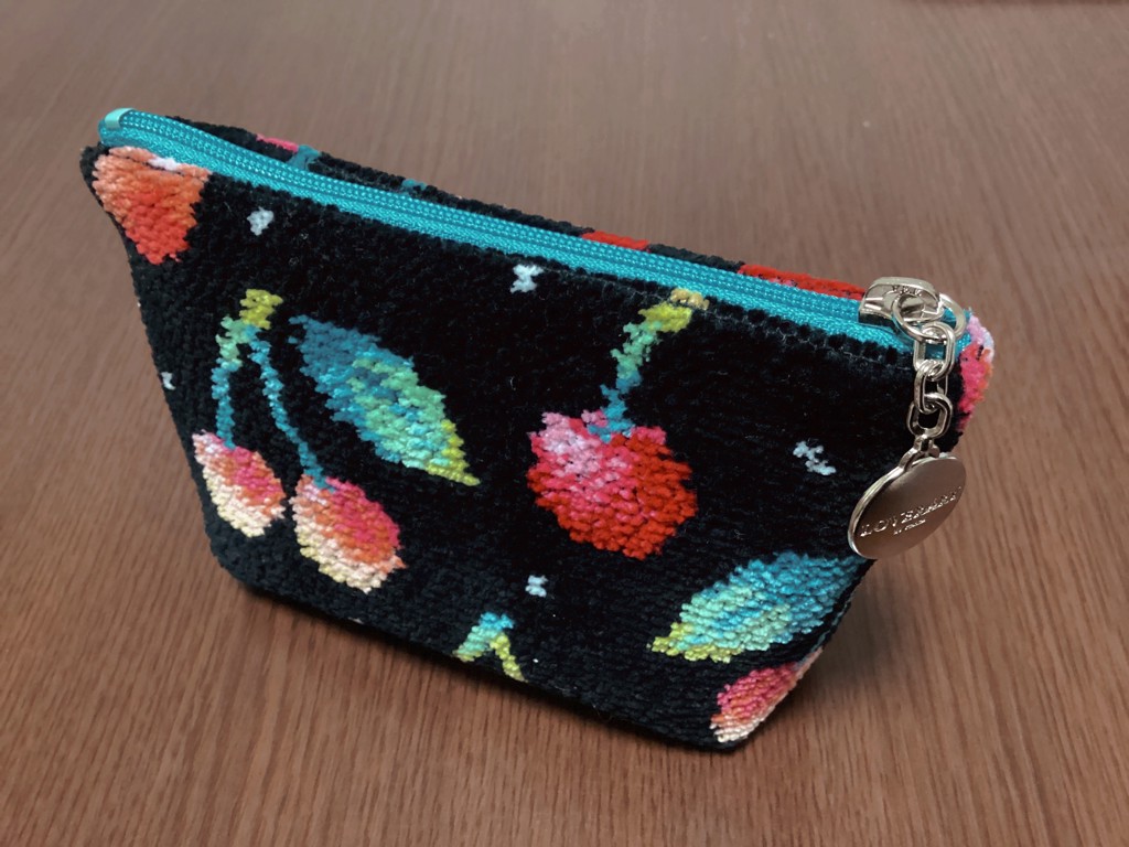 チェリードット 舟型ポーチS L/CRD-253044(ブラック): LOVERARY BY