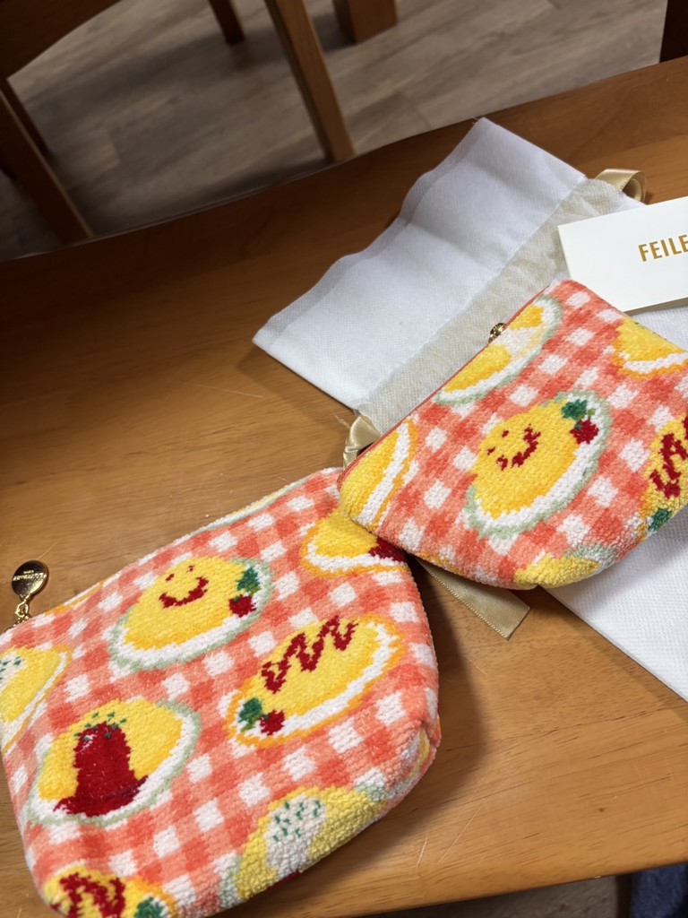 【完売商品】フェイラー　ウッホッホゴリラ　フラットポーチ（大）　プレゼントに 楽天市場】フェイラー公式/LOVERARY ウッホッホゴリラ フラット