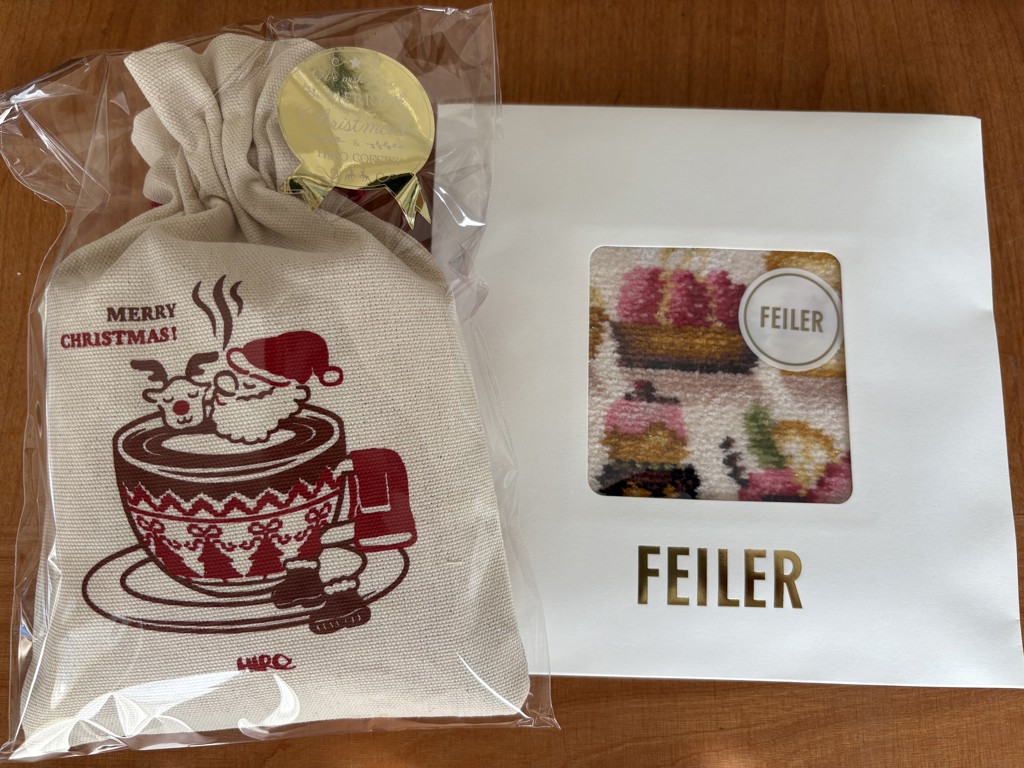 ラブラリードルチェ ハンカチ(ペールアプリコット): LOVERARY BY