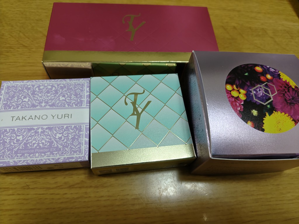 エステファクト エッセンスパウダーEX（限定サイズ）: フェイス