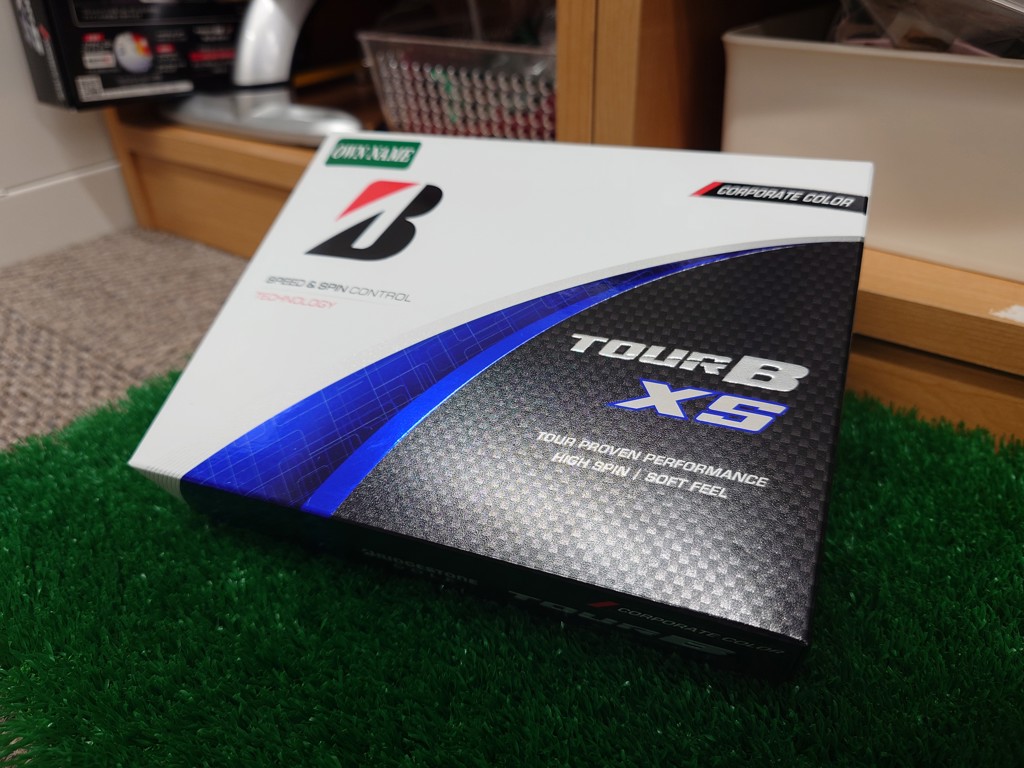 吉田優利オウンネーム優勝記念TOUR B XS 1ダース 無料オウンネーム】TOUR B XS（コーポレート） [1ダース：12個