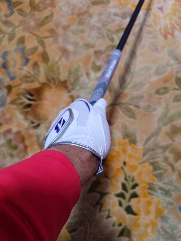 ULTRA GRIP COOL(21(21cm) WH(白)): ギア|BRIDGESTONE GOLF Online