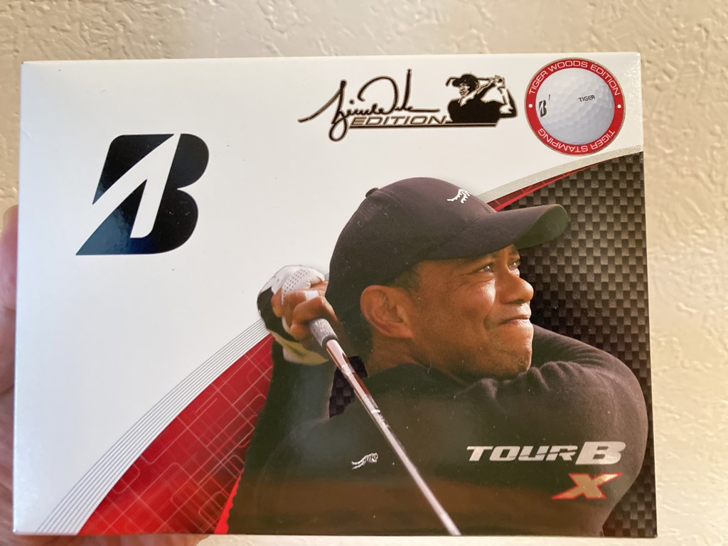 TOUR B X（ホワイト） TIGER WOODS EDITION [1ダース：12個