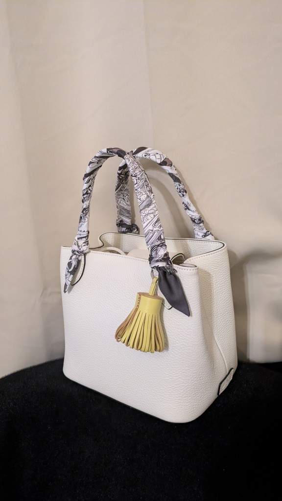 良品⁂WAKO⁂ワコウ⁂銀座和光⁂ミニトートバッグ　現行品　WEB限定　ホワイト ミニトートバッグ ホワイト |トートバッグ | WAKO公式オンライン