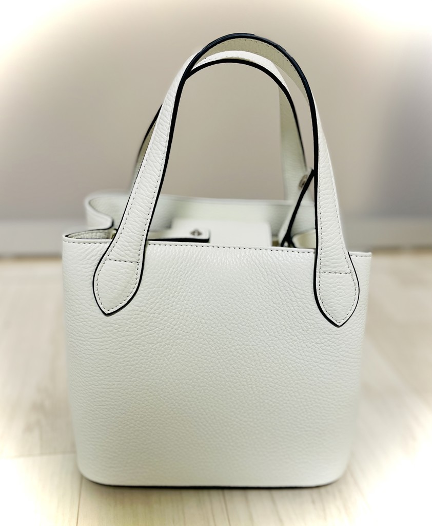 【美品: ほぼ未使用】WAKO ホワイト ハンドバッグ 仕切り付き ミニトートバッグ ホワイト |トートバッグ | WAKO公式オンライン