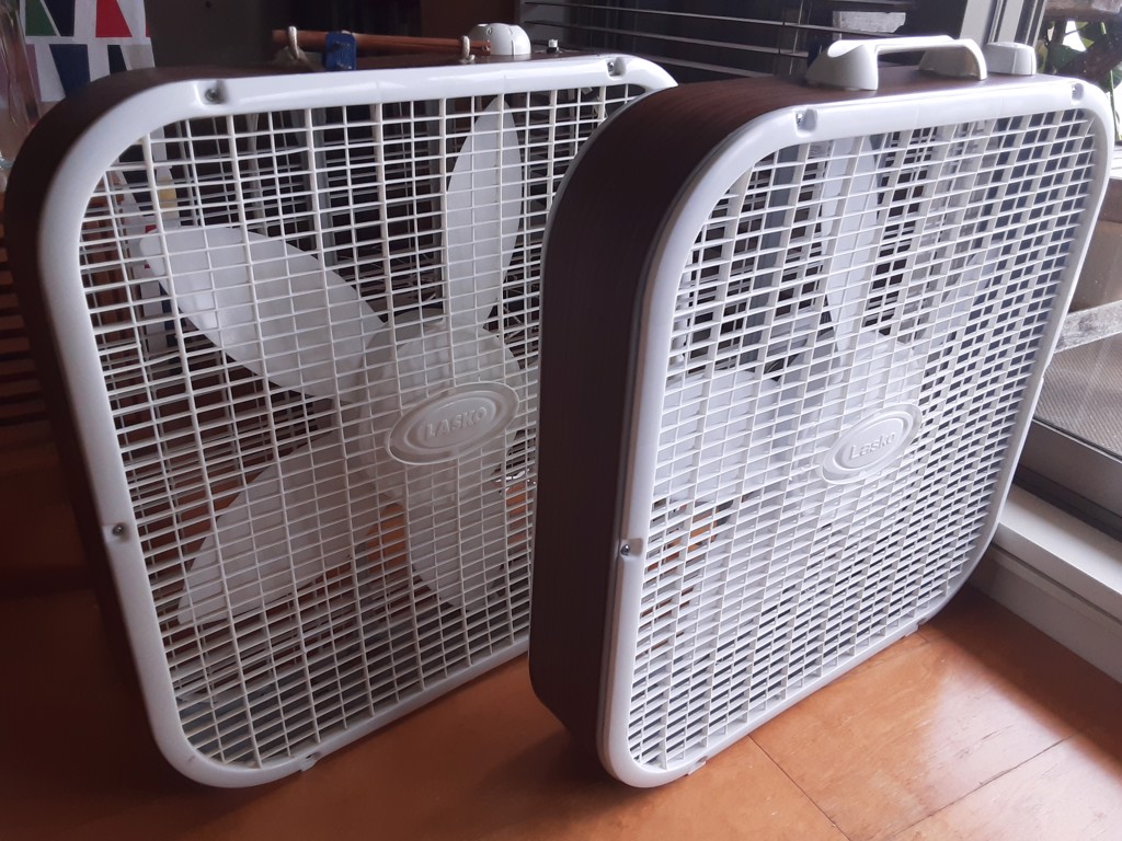 LASKO BOX FAN WALNUT 2台 shimizu-kazumichi.com