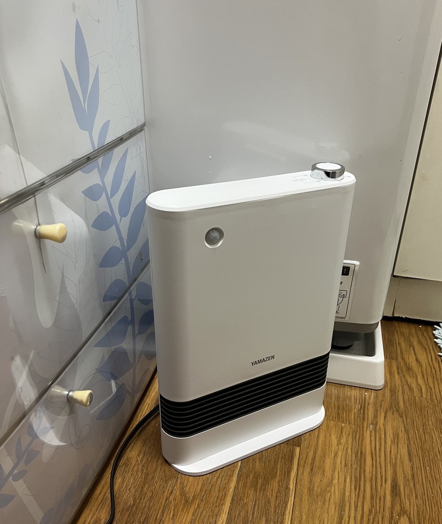 セラミックヒーター 大風量 人感センサー DSF-S122(W) 山善 YAMAZENの