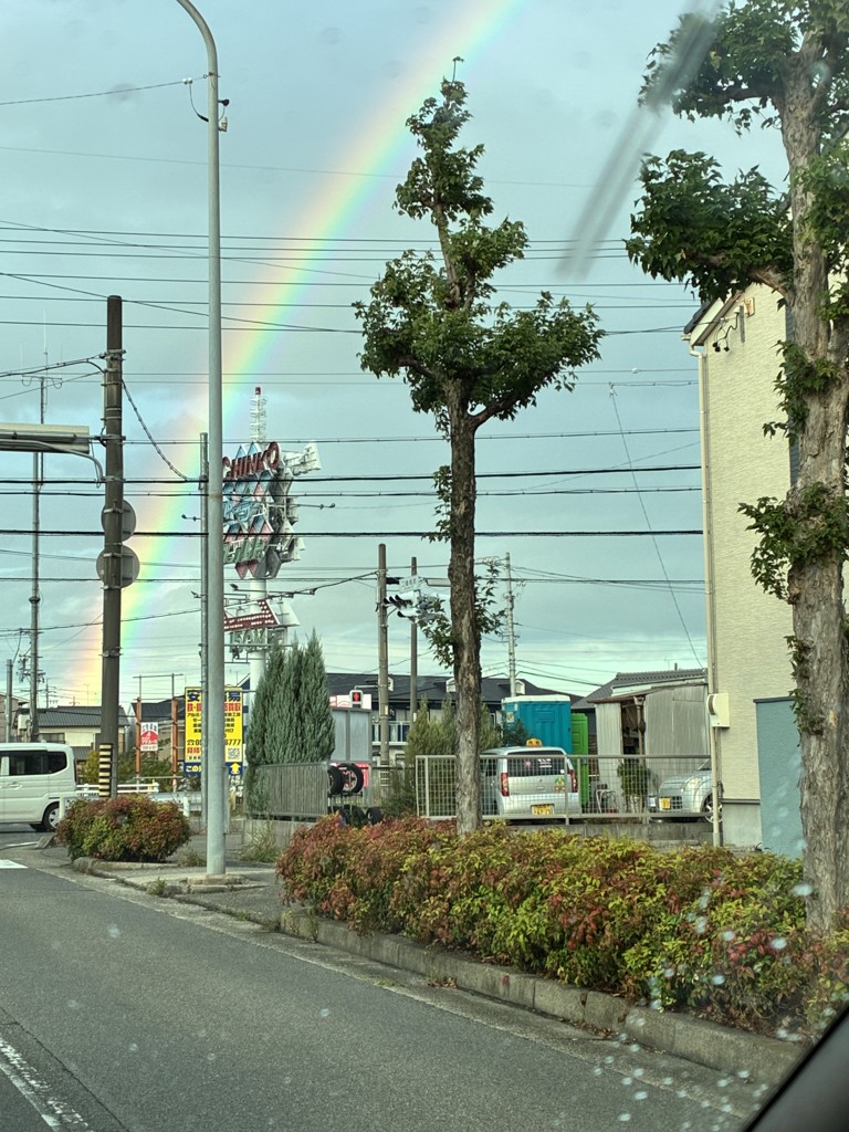 【SUKALA】プルオーバー付きトリプルセットアップ　ブルー SUKALA】プルオーバー付きトリプルセットアップ ブルー LAVA SUKALA L